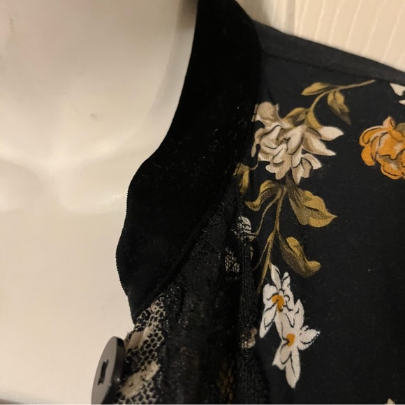 In Encore Flowy Floral Boho Coverup Lounging Button Down Light Jacket Top - Picture 11 of 11